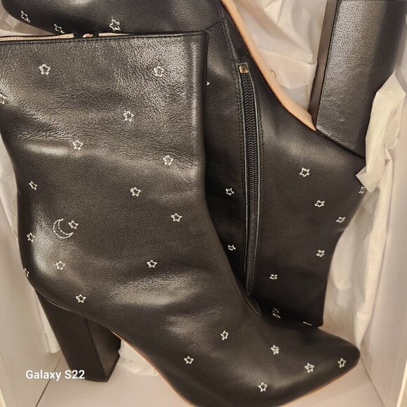 RAYE "Miles" Embroidered Black Leather boots. NIB. Size 10 - Picture 15 of 16